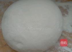 葱油饼的做法图解1