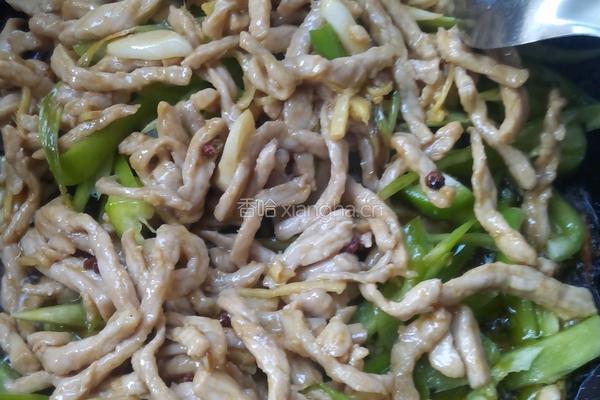 青椒炒肉丝的做法图解7