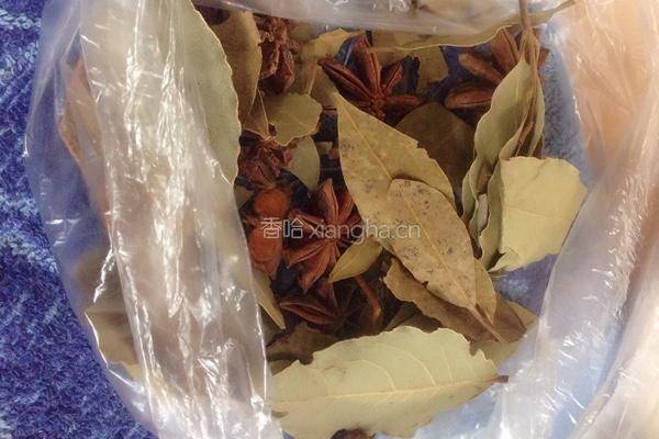 卤排骨的做法图解3