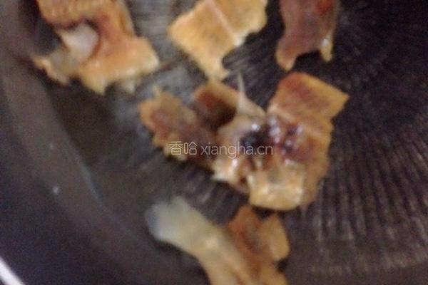 鱼干芥蓝的做法图解4
