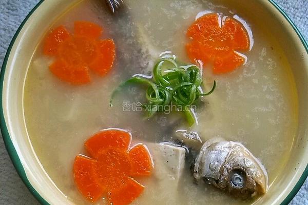 鲫鱼豆腐汤的做法图解8