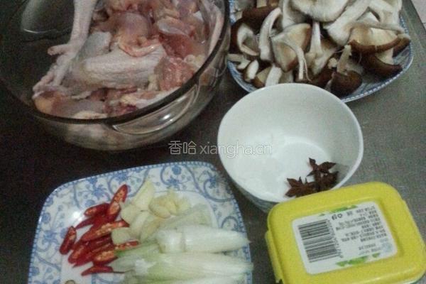 小鸡炖蘑菇的做法图解9