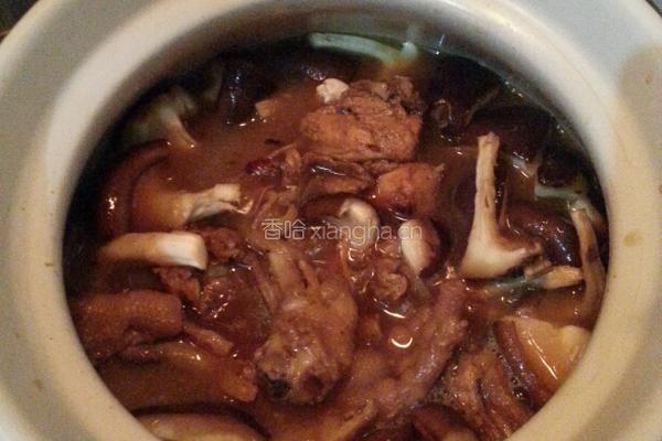 小鸡炖蘑菇的做法图解29