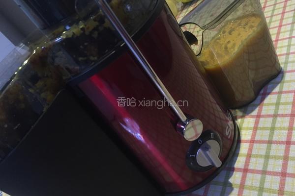 油桃酸奶汁的做法图解3