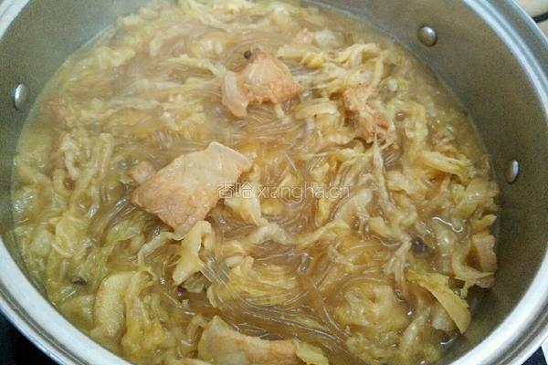 酸菜猪肉炖粉条的做法图解13