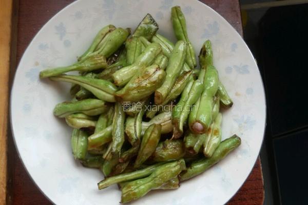 清炒豆角丝的做法图解2