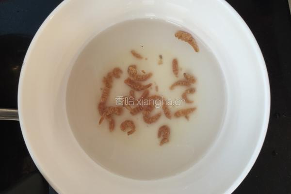 奶香上汤娃娃菜的做法图解2