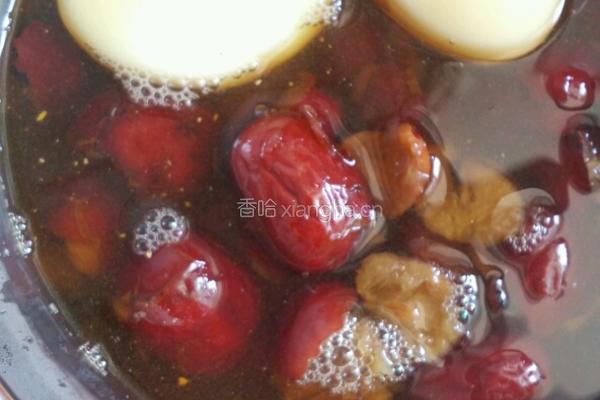 红枣鸡蛋糖水的做法图解2