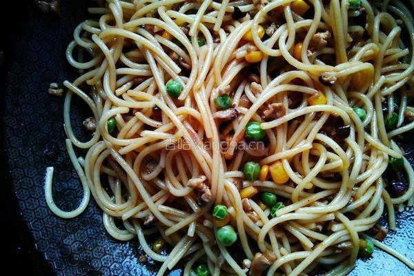 牛排~香菇肉酱意面的做法图解9