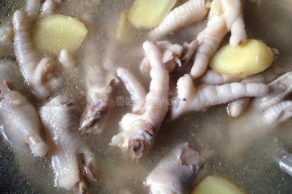 泡椒凤爪的做法图解5