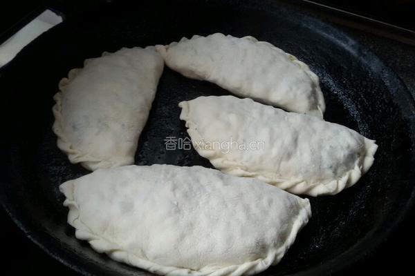 韭菜盒子的做法图解15
