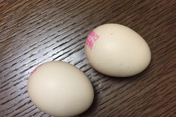 秋葵蒸水蛋的做法图解1