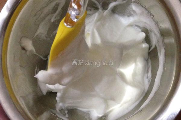 海苔肉松蛋糕卷的做法图解3