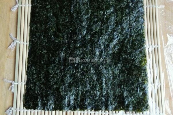 紫菜卷饭的做法图解2