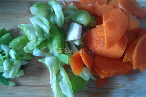 肉炒杏鲍菇的做法图解3