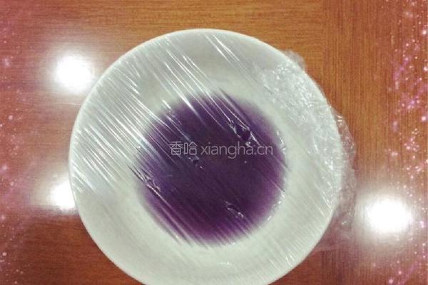 彩色布丁的做法图解3