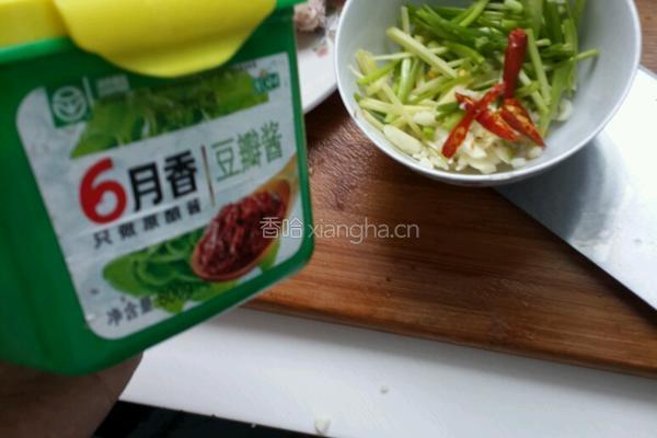 酱爆鱿鱼的做法图解4