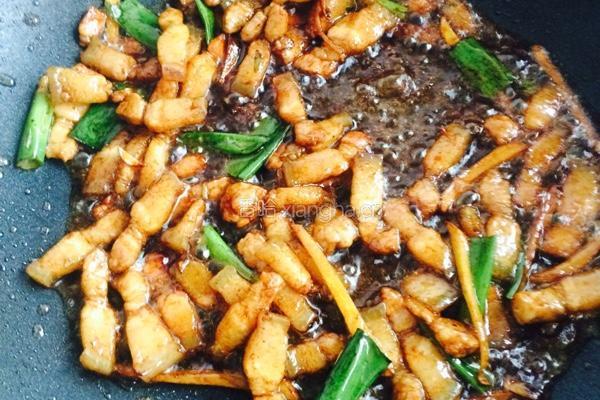 芹菜香菇的做法图解6