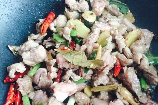 牛肉烧土豆的做法图解6