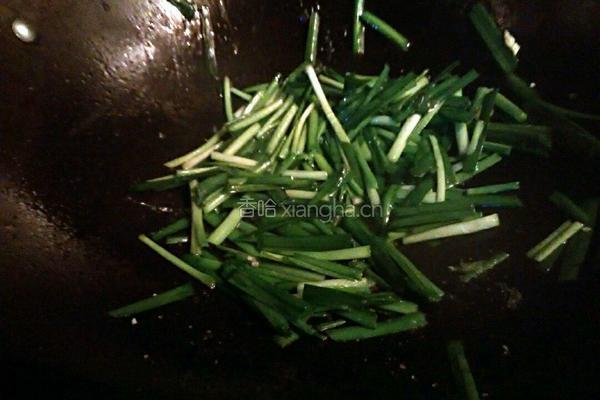 韭菜炒鸡蛋的做法图解5