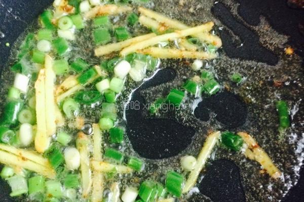 尖椒爆炒蜗牛肉的做法图解5