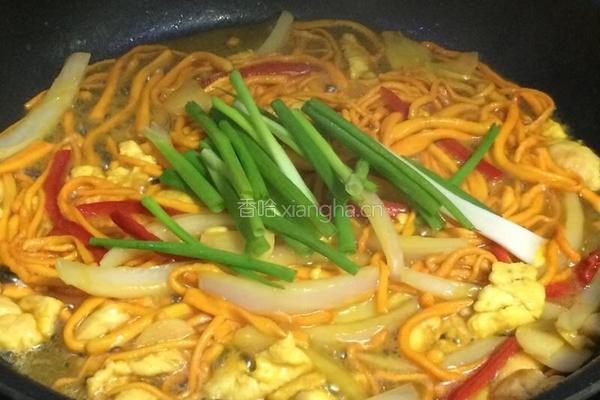 虫草花炒鸡肉丝的做法图解7
