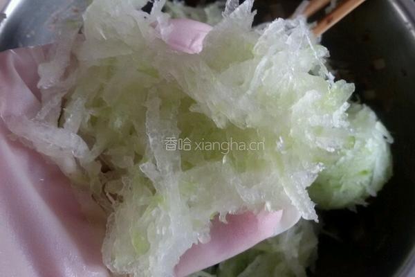冬瓜馅锅贴的做法图解3