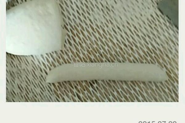 凉粉韭菜馅包子的做法图解5