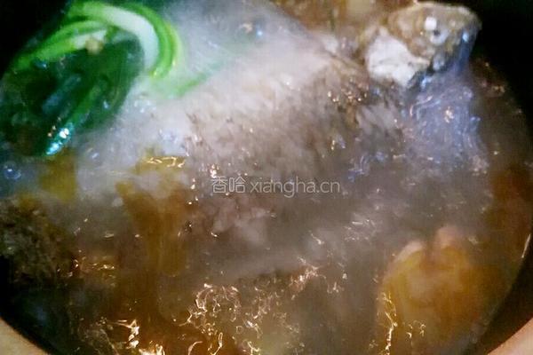 木瓜鲫鱼奶白汤的做法图解5