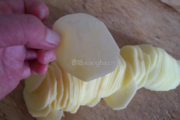 香辣干锅土豆片的做法图解2