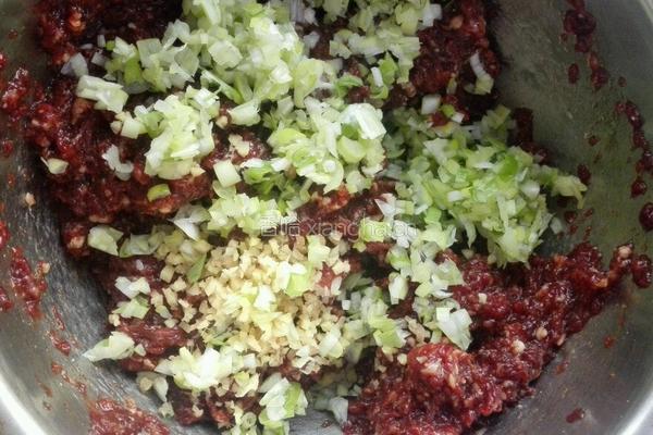 牛肉馅饼的做法图解4