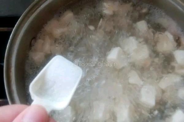 菠菜豆腐汤的做法图解6