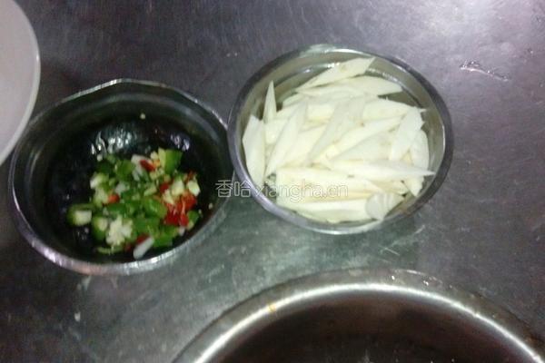野山药煸小排的做法图解3