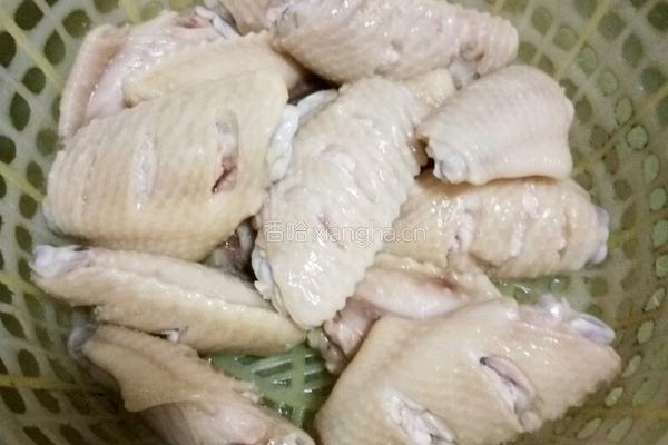 麻辣鸡翅的做法图解3