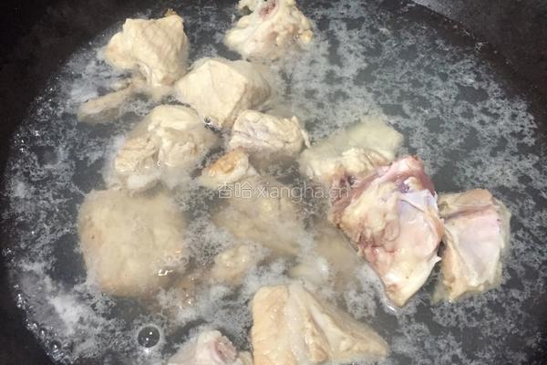 糖醋山楂排骨的做法图解1
