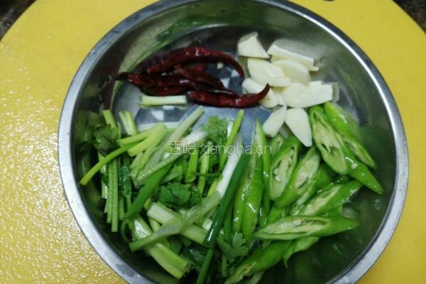 瘦肉土豆片的做法图解2