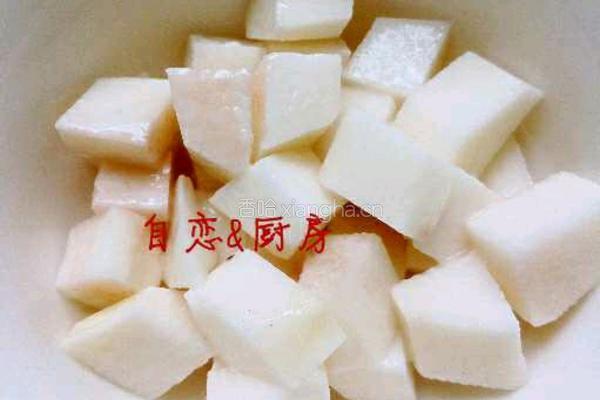 桃仁酱爆鸡丁的做法图解3