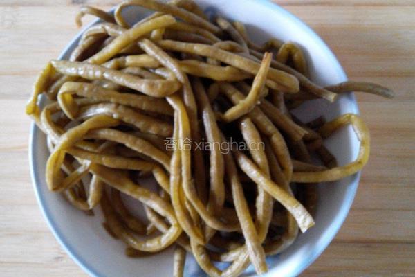 酸辣豆角的做法图解2