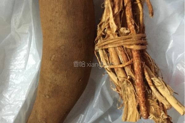 五指毛桃天山雪莲汤的做法图解1