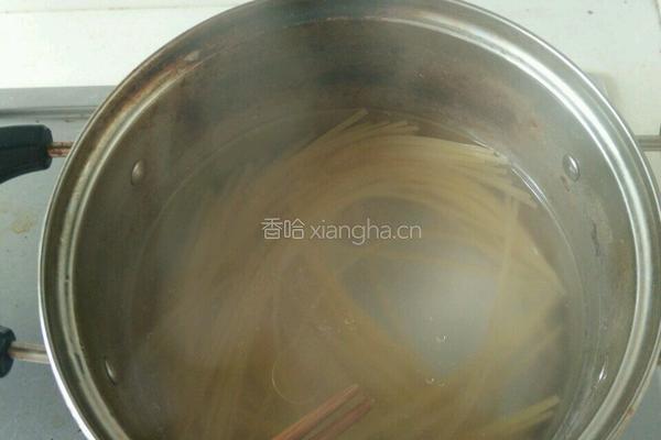 意式肉酱面的做法图解2