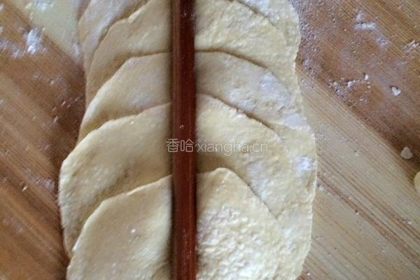 玫瑰花馒头。的做法图解5
