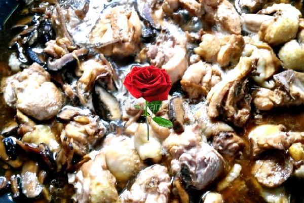 小鸡炖香菇的做法图解6