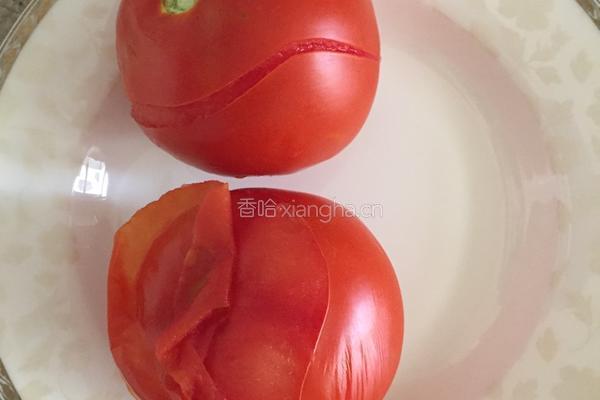 豌豆番茄虾仁汤的做法图解2
