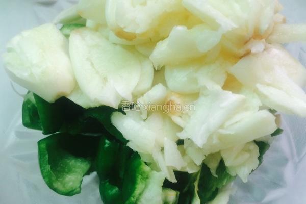 蒜香小龙虾的做法图解3