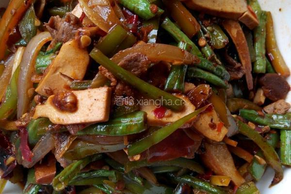 家常辣子洋葱炒肉片