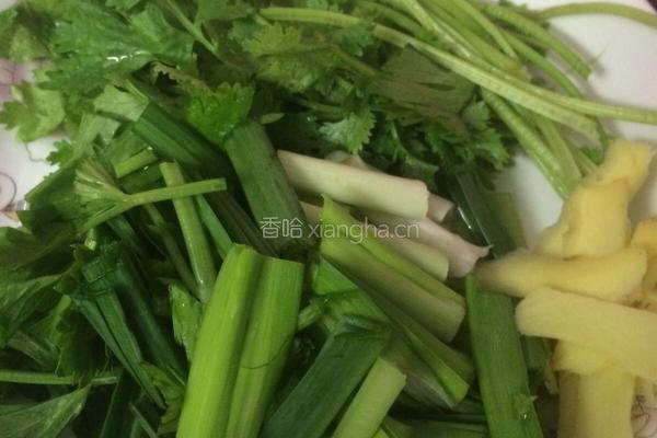 黑鱼片粥的做法图解4