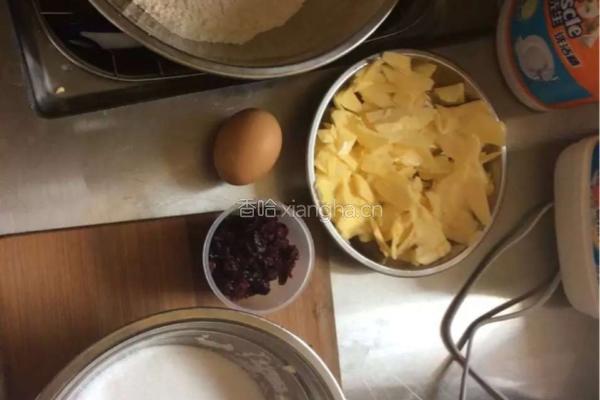 蔓越莓饼干的做法图解1