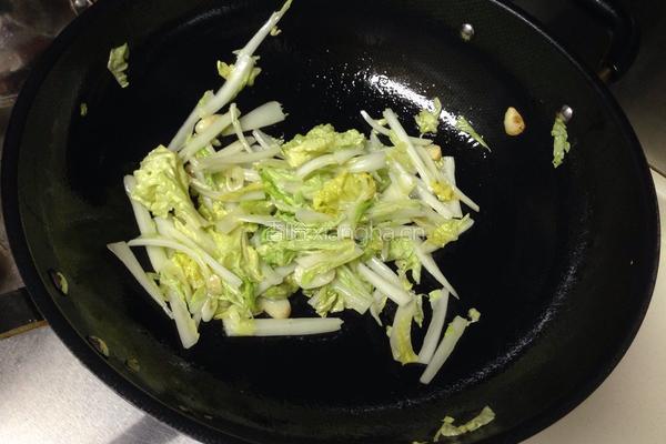 咸蛋白炖冻豆腐的做法图解4