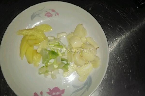 宫保鸡丁的做法图解2