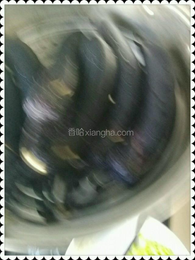 洗茄子放蒸锅底帘